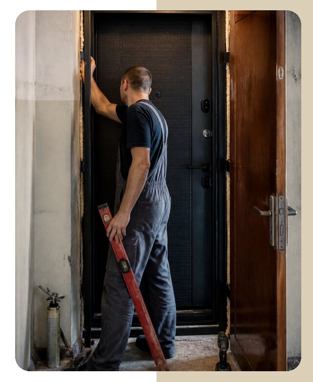 Установка железной двери в Брянске по цене от 5913 р. | Дверной